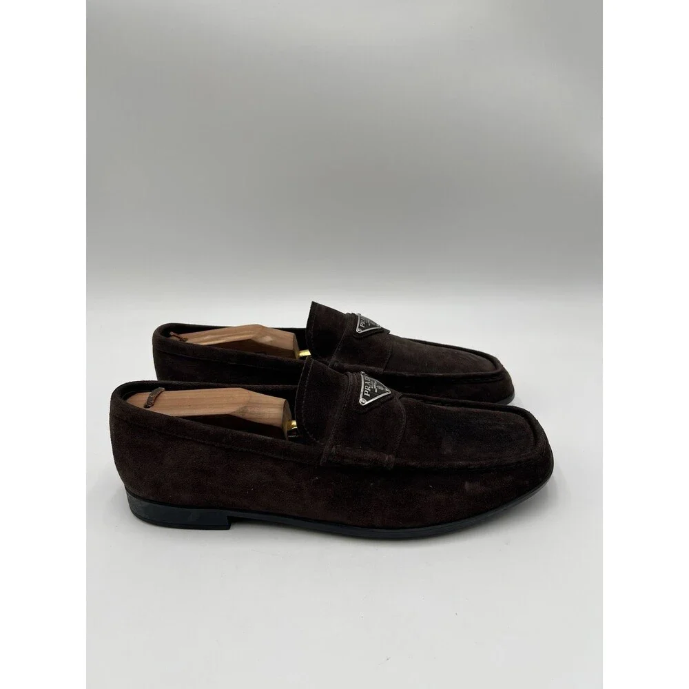 Men’s Prada chocolate brown suede slip-on driving loafers triangle logo 7UK - Picture 1 of 6